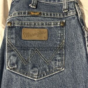 Wrangler George straight Blue Jeans with Logo Patch